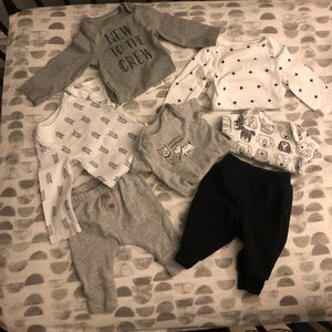 Newborn - Black, white and grey sorted outfits